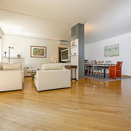 Elegance Suite Isabella - Happy Rentals Riva del Garda Exterior photo